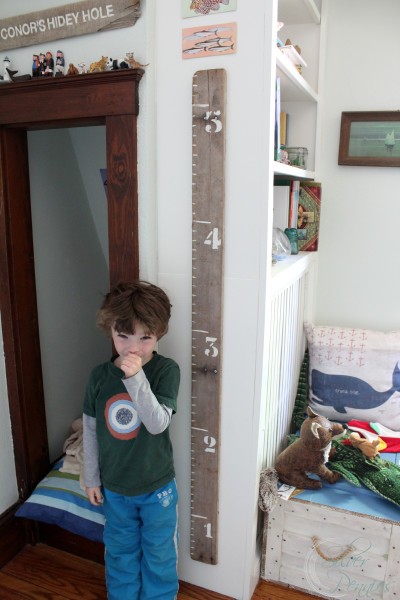 A Driftwood Height Chart (Inspire Me DIY) - Finding Silver Pennies