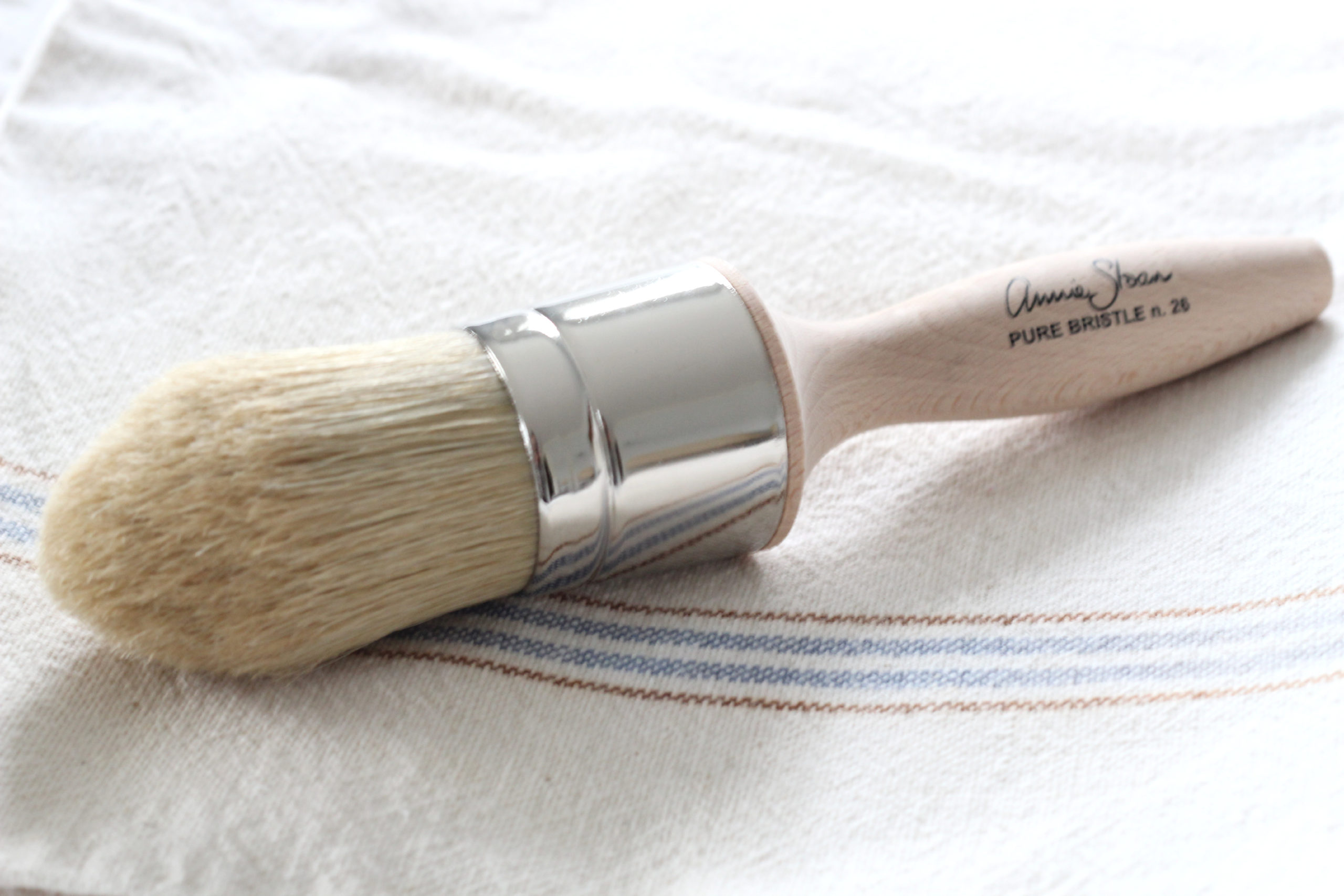 Annie Sloan Large Wax Brush 