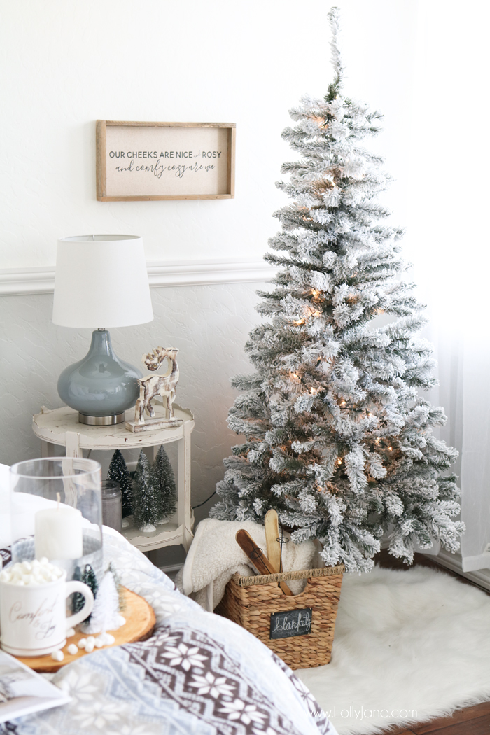 Cozy Christmas Master Bedroom Retreat Ideas Flocked Tree