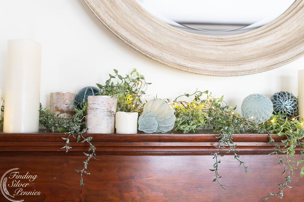 Simple Coastal Christmas Mantel - Finding Silver Pennies